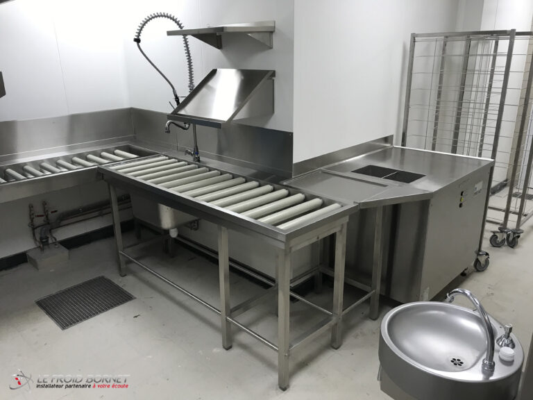 Cuisine Orange Bridge