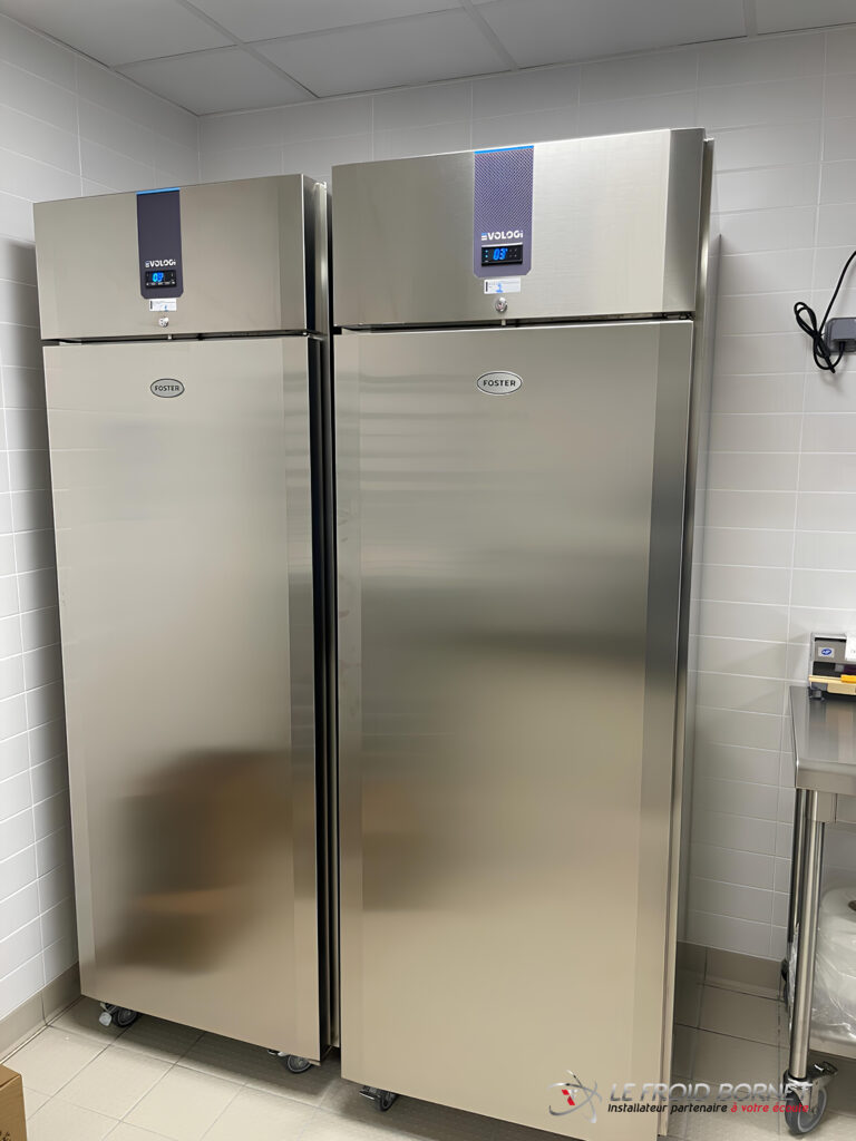 Froid - armoire réfrigérée au Groupe scolaire Jacques Brel
